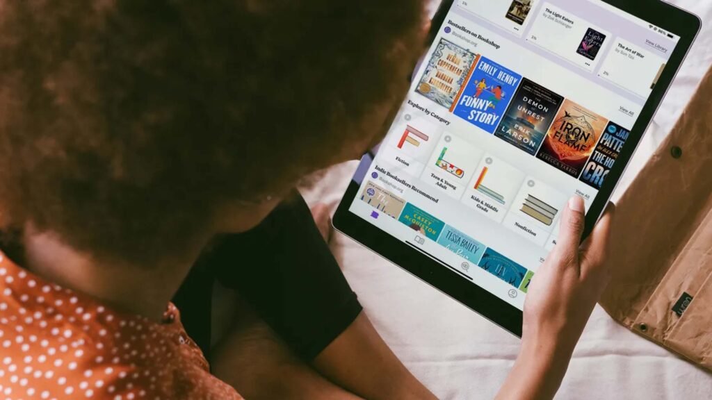 Bookshop.org Launches E-Book Platform to Compete with Amazon